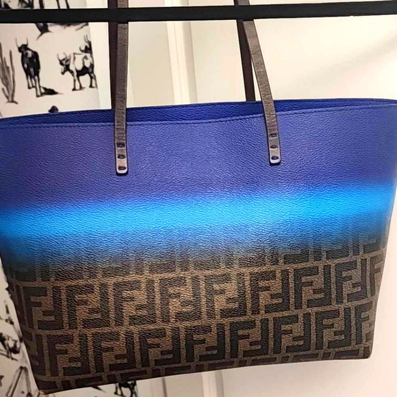 Fendi Ombre Tote - Picture 1 of 8